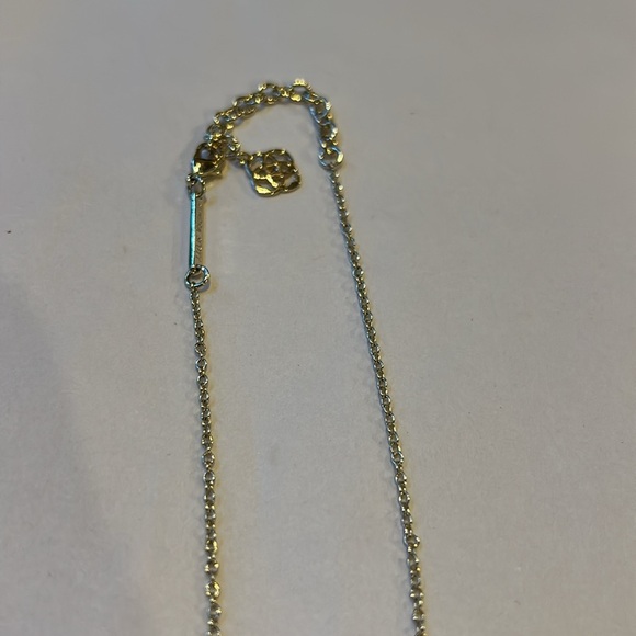 Kendra Scott White Stone Gold Necklace 16” - Picture 4 of 7